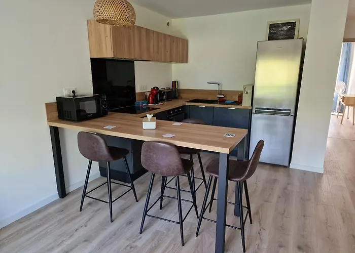 Appartamento Rénové Totalement - Vue Sur Jardin - 52 M² *